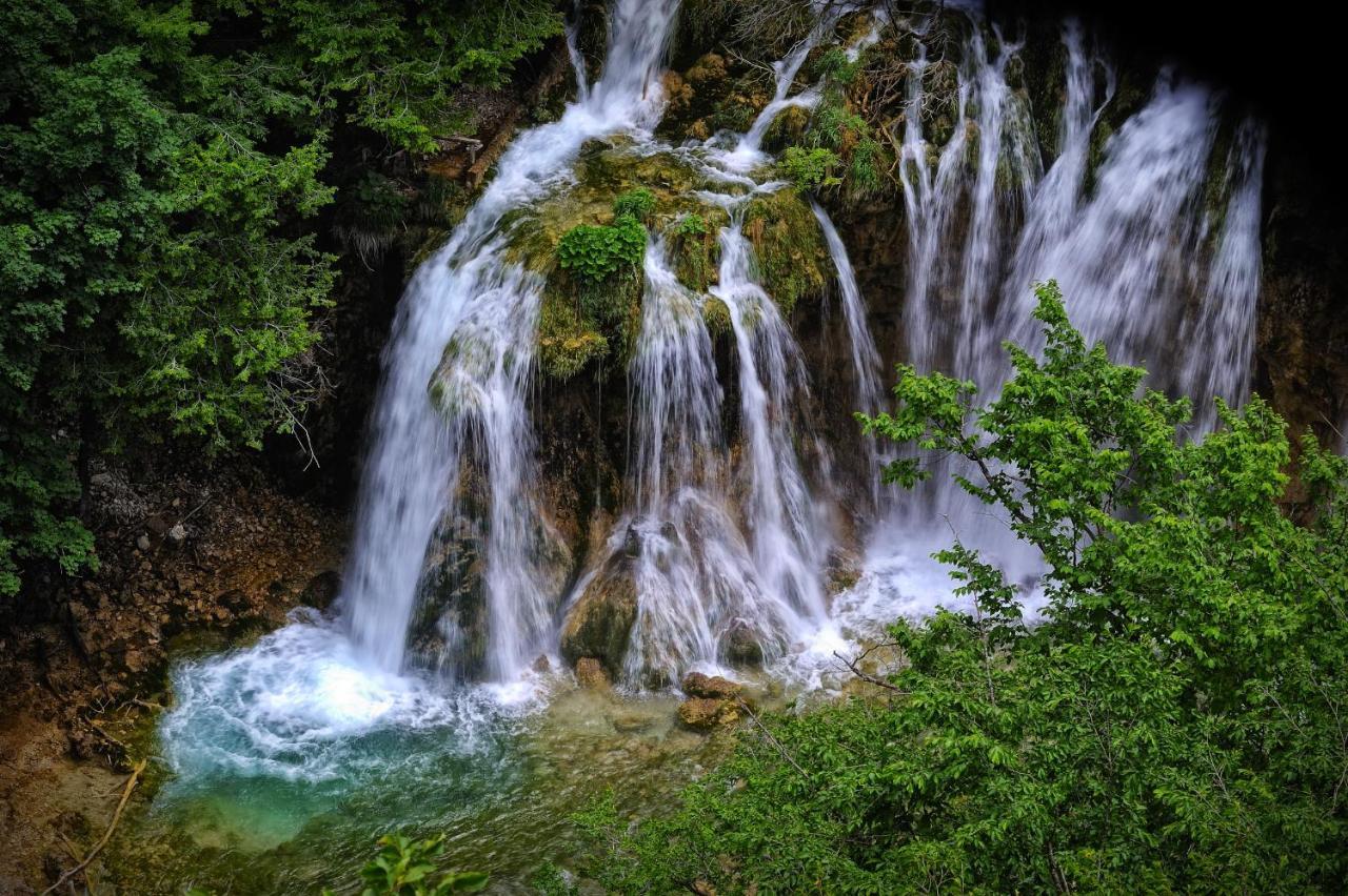 Ethno Houses Plitvice Lakes Hotel Plitvica selo Kültér fotó